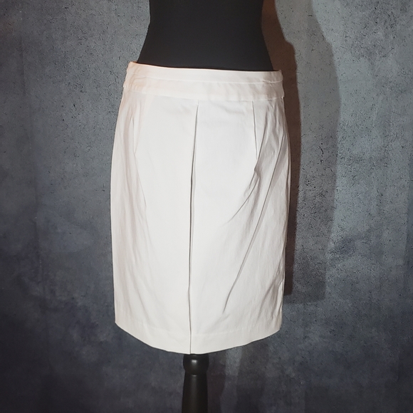 The Limited White Pencil Skirt Size 8 - Picture 2 of 13